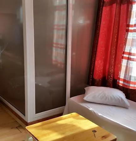 Shans 2 Szálloda