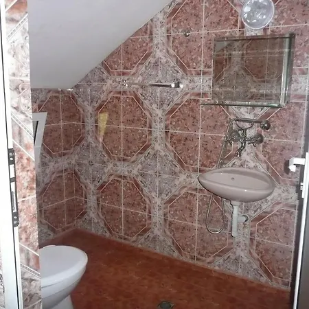 Szálloda Shans 2 2*