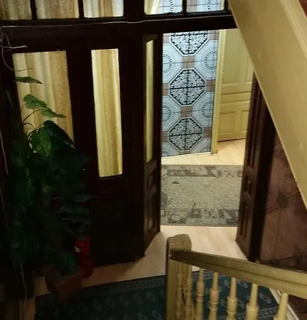 Shans 2 Hotel Sofia