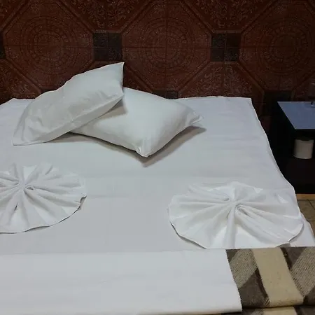 Shans 2 Hotel
