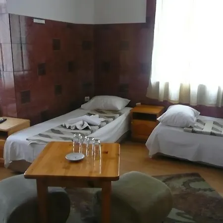 Shans 2 Hotel Sofia