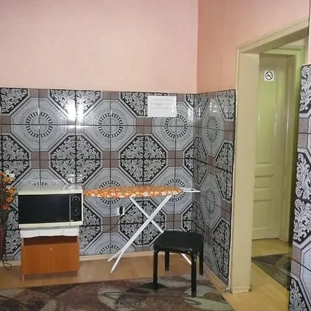 Shans 2 Hotel 2*